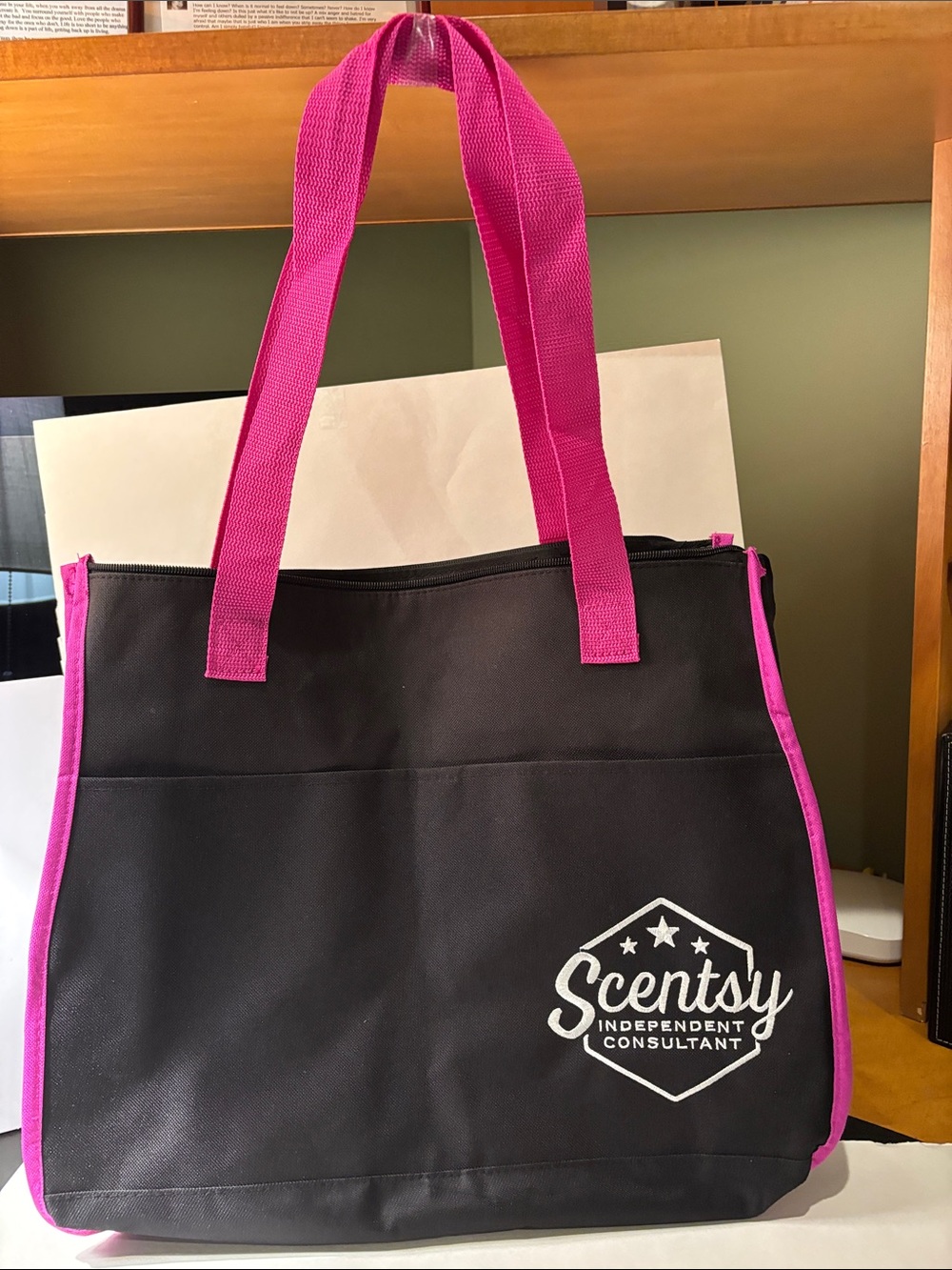 Scentsy Black Tote with Hot Pink Handles and Trim